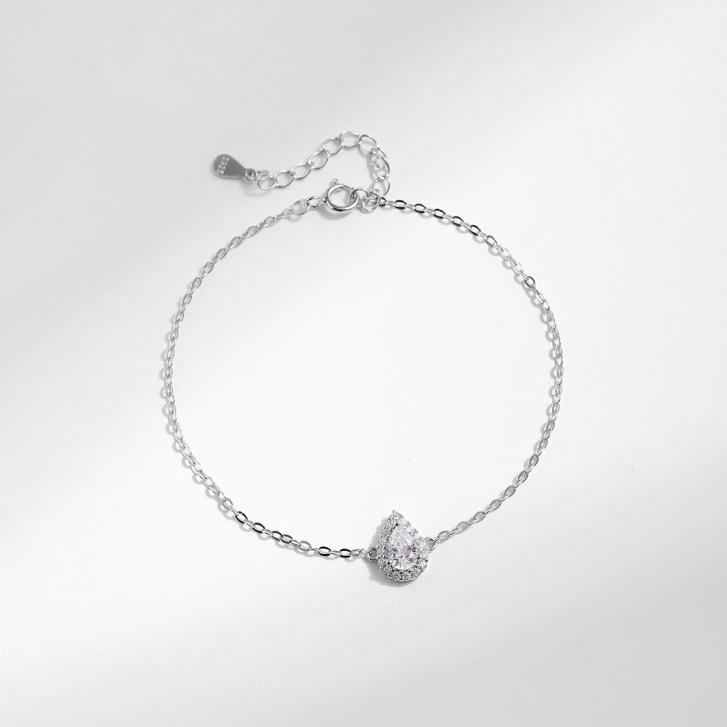 Sterling Silver Elegant Zircon Drop-shaped Diamond Bracelet